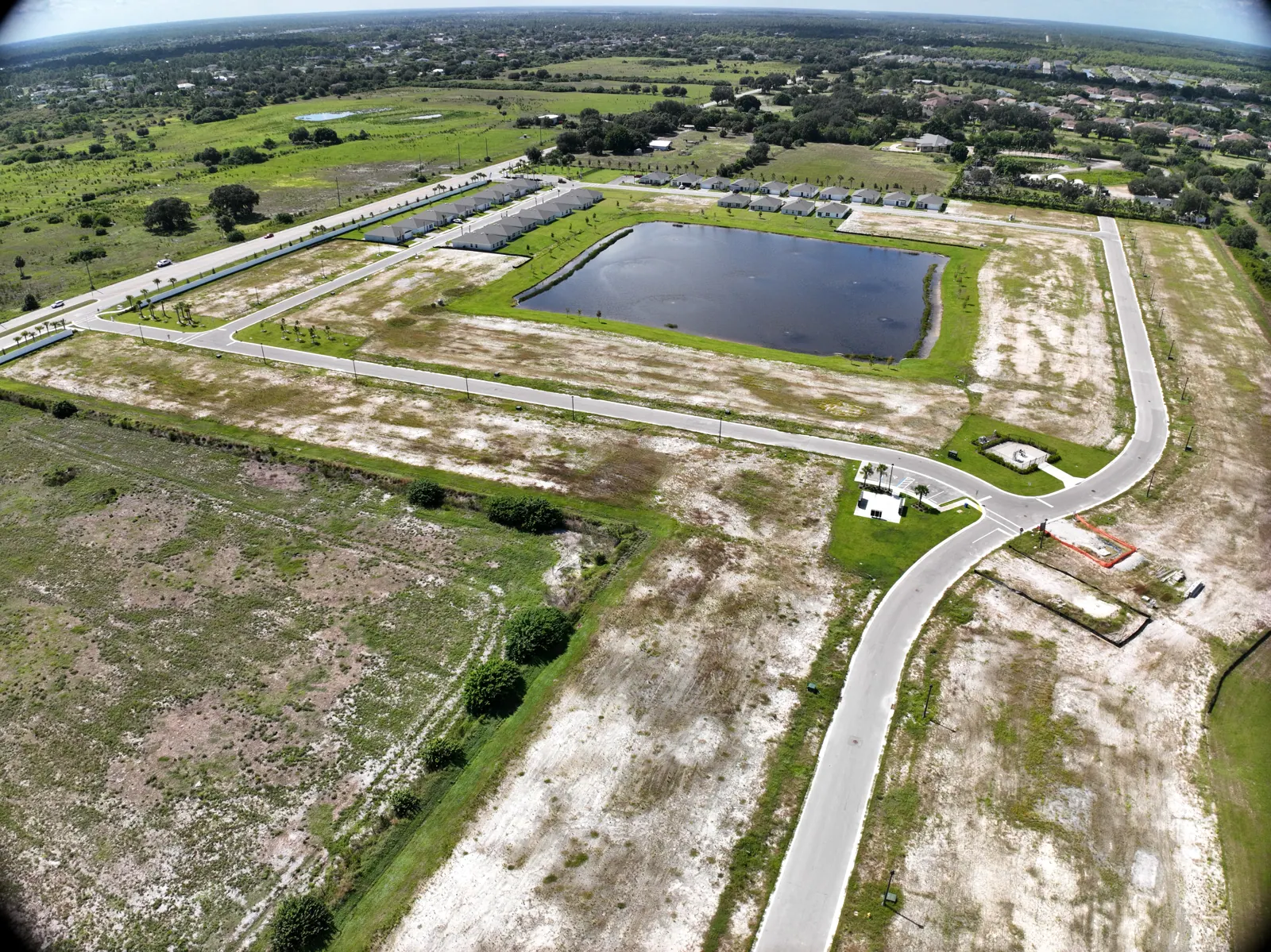 Construction progress, Development site · wide oblique